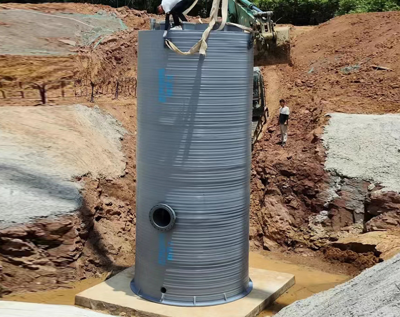 一体化预制泵站安装现场